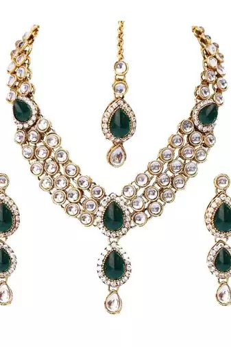 Traditional Kundan Necklace Set for Women 
