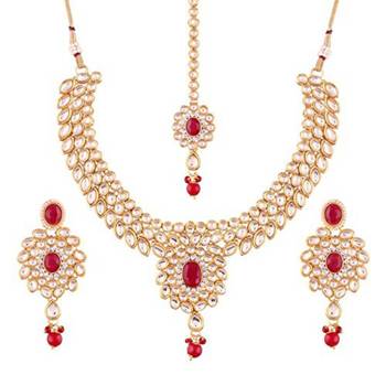 Traditional Kundan Choker Jewellery Set For Women  1
