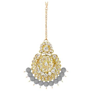 Traditional Kundan & Pearl Studded Bridal Choker Necklace Jewellery Set With Earrings & Maang Tikka for Women 6