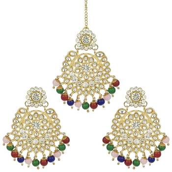 Traditional Kundan & Pearl Studded Bridal Choker Necklace Jewellery Set With Earrings & Maang Tikka for Women 6