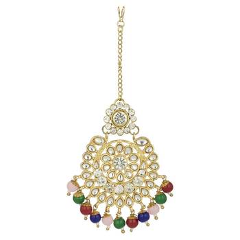 Traditional Kundan & Pearl Studded Bridal Choker Necklace Jewellery Set With Earrings & Maang Tikka for Women 7
