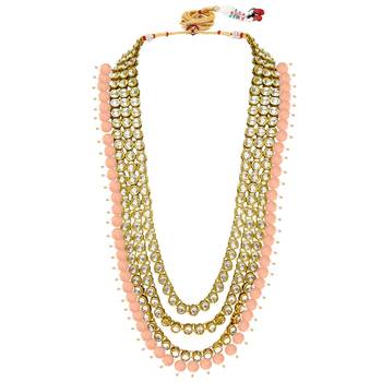 Traditional Kundan & Pearl Studded Bridal Choker Necklace Jewellery Set With Earrings & Maang Tikka for Women 5