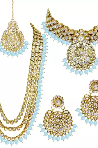 Traditional Kundan & Pearl Studded Bridal Choker Necklace Jewellery Set With Earrings & Maang Tikka for Women