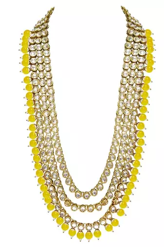 Traditional Kundan & Pearl Studded Bridal Choker Necklace Jewellery Set With Earrings & Maang Tikka for Women