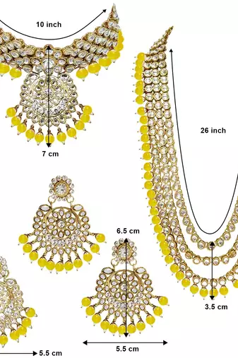 Traditional Kundan & Pearl Studded Bridal Choker Necklace Jewellery Set With Earrings & Maang Tikka for Women
