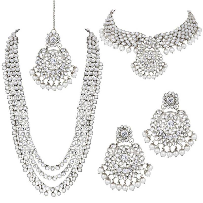Traditional Kundan & Pearl Studded Bridal Choker Necklace Jewellery Set With Earrings & Maang Tikka for Women