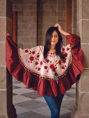 Baby Pink Floral Embroidered Circular Winter Poncho_free Size 1