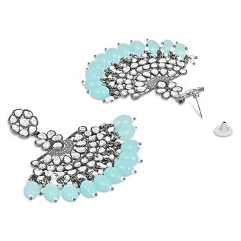 Navratri Ethnic Stylish Silver Oxidised Kundan Pearl Chandbali Earrings With Maang Tikka Set 6
