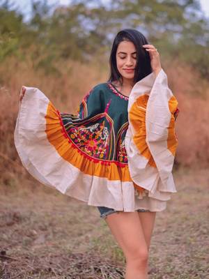 Sparrow Motif Embroidred Deep Green Circular Poncho_free Size 5