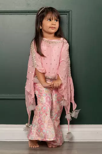 Pink embroidered cape set