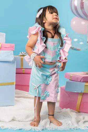 Patch work ruffle sleeve top with skorts