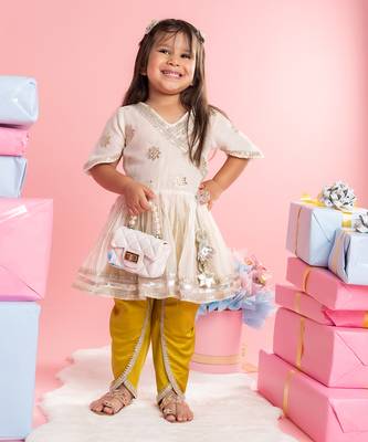 Pleated kurti with yellow dhoti 2