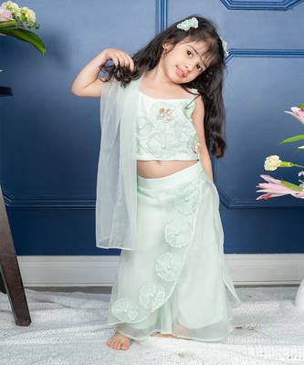 Sea green floral embroidered cape set 4