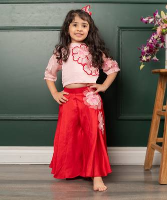 Red flowrer embroidered pant set 1