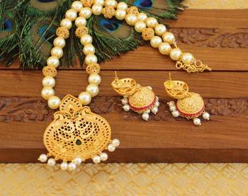 Matte finish lakshmi necklace set 4