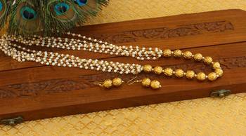 Gold plated pearl necklace 1