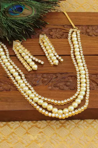 Designer gold plated pearl necklace