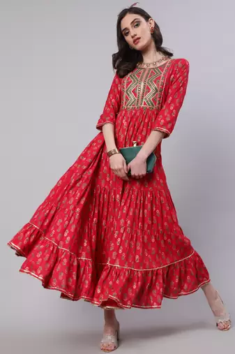 Nishabd women rayon embroidered frontslit  3/4 sleeves calf kurta