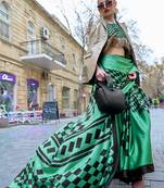 Green Silk Printed Saree With Blouse Piece