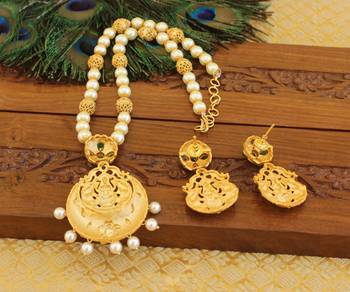 Matte finish lakshmi necklace set 3