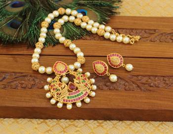 Matte finish peacock necklace set 2