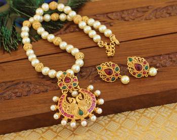 Matte finish peacock necklace set 2