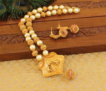 Matte finish temple necklace set 4