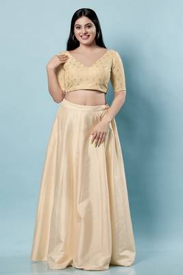 Salwar Studio Women's Gold Woven Design Saree Blouse 6