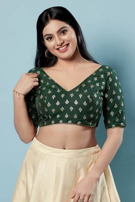 Salwar Studio Women's Green Woven Design Saree Blouse 1