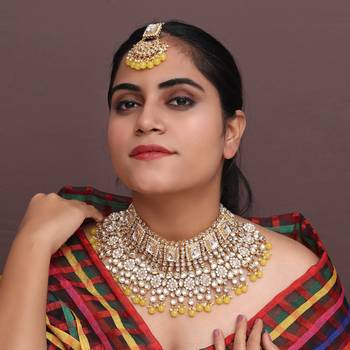 Yellow necklace-sets 3