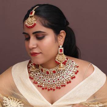 Red necklace-sets 3