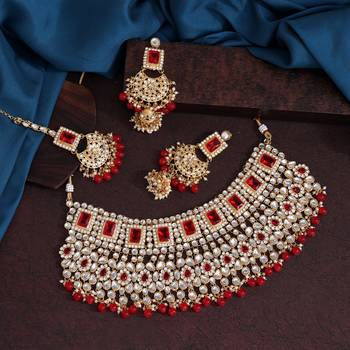 Red necklace-sets 4