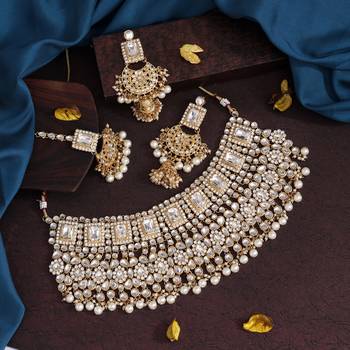 White Necklace Sets 4