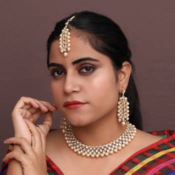 Gold necklace-sets 4