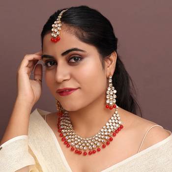 Red necklace-sets 4