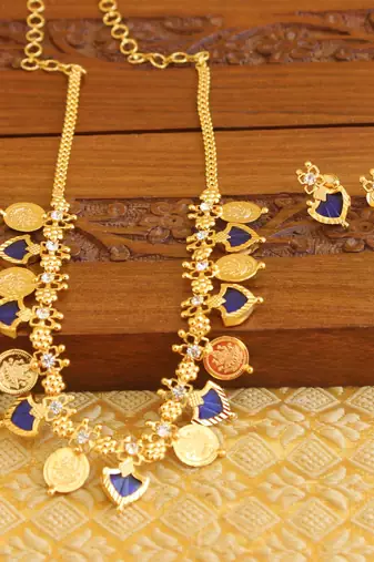 Kerala style gold plated palakka necklace set