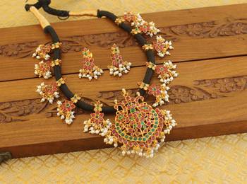 Designer black thread necklace set 2