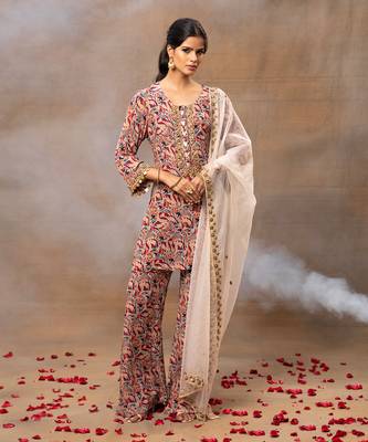 Ivory printed kurta set 1