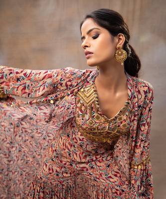 Ivory printed sharara cape set 3