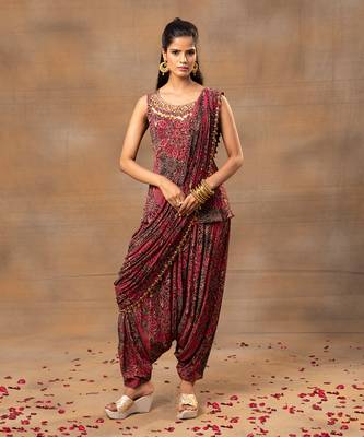 Pink embroidered draped dhoti set 1