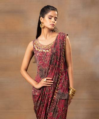 Pink embroidered draped dhoti set 3