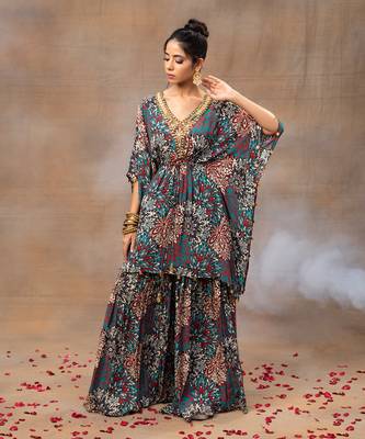 Green printed sharara and kaftan set 1