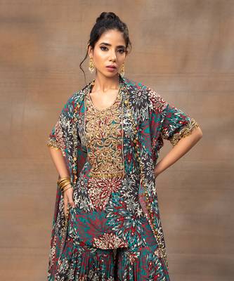 Green printed sharara and cape set 3