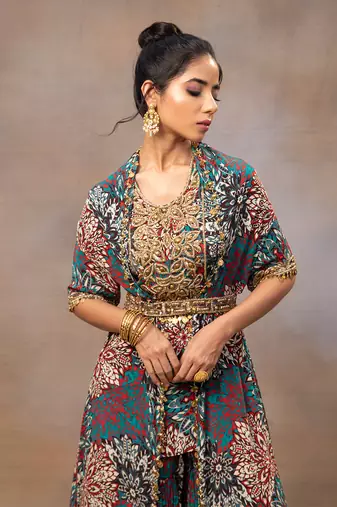Green printed short kurta and cape set