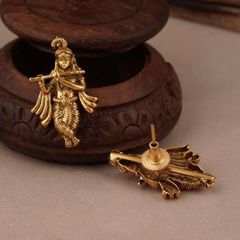 BEAUTIFUL GOLD PLATED KRISHNA PENDANT SET WITH EARRING | TEMPLE JEWELLERY 3