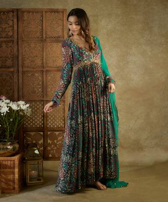 Green printed anarkali set 4