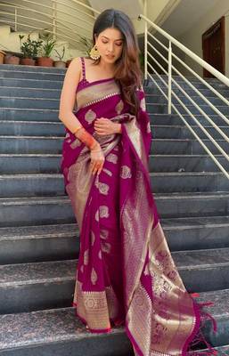 WINE WOVEN Faux Faux Kanjivaram SILK SAREE WITH BLOUSE PIECE 3