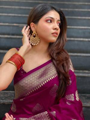 WINE WOVEN Faux Faux Kanjivaram SILK SAREE WITH BLOUSE PIECE 5