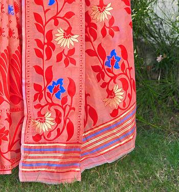 Floral Silk Cotton Zari Saree Without Blouse 4