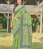 Green -Coloured Floral Silk Blend Saree